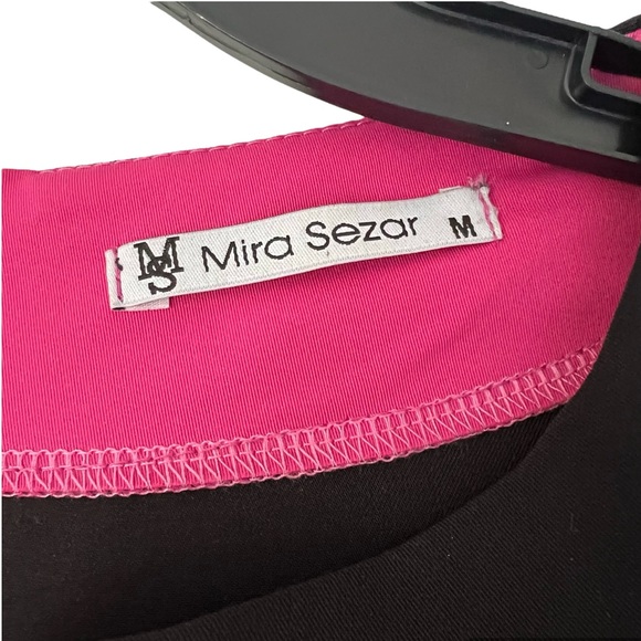 Gowns / Prom Dresses / Formal Dresses - Picture 5 of 11